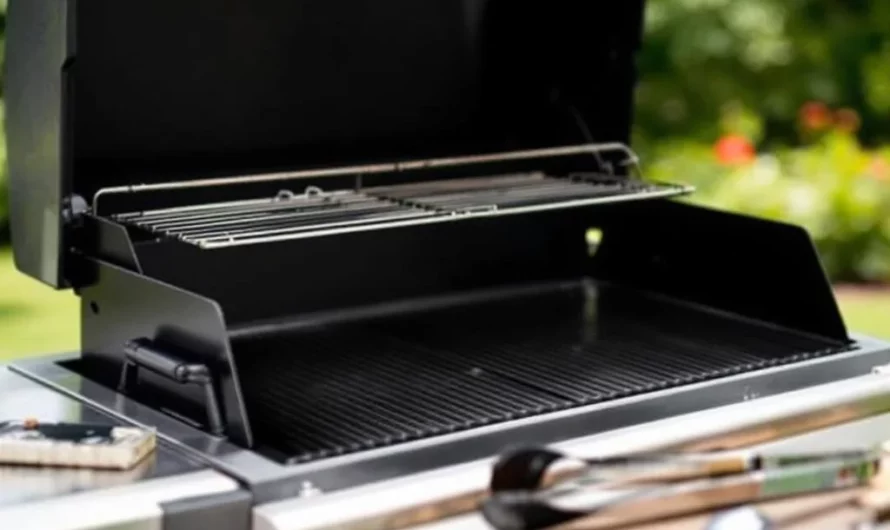 Barbecue : pourquoi attendre que la grille refroidisse évite des risques majeurs